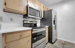 3918 Gaffney Loop unit: B, Tallahassee, FL 32303