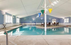 7585 Meadow Ridge Rd, Egg Harbor, WI 54209