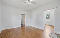 527 W 2nd, Washington, IA 52353