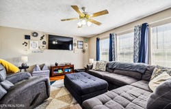 2310 McCleary Rd, Sevierville, TN 37876
