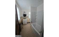 274 E BROADWAY E, SALEM, NJ 08079