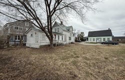 10 Trinity Street, Rockland, ME 04841