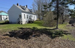 52 Main Street, Thomaston, ME 04861
