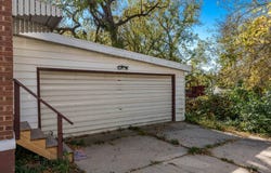 806 S Oak, FREEPORT, IL 61032
