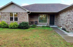 112 PeachTree Drive, Clarksville, AR 72830