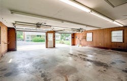 5940 Cernech Road, Kansas City, KS 66104