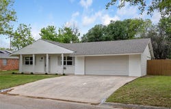 2209 9th Street, Brownwood, TX 76801