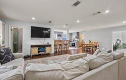 2905 Melmar Park Street, Commerce, TX 75428