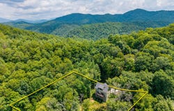 922 Stonegate Way, Townsend, TN 37882
