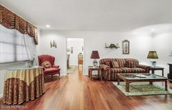 190 Tanager Drive, Monroe Twp, NJ 08831