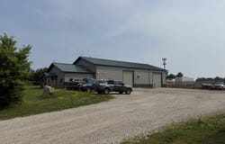 3207 11th Ave, South Milwaukee, WI 53172