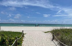 5401 Collins Ave, Miami Beach, FL 33140