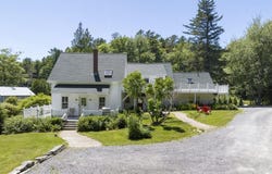 41 Hendricks Hill Road, Southport, ME 04576