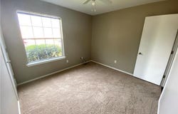 12817 Chime Dr, Manor, TX 78653