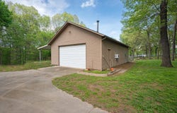 61472 E 319 Road, Grove, OK 74344
