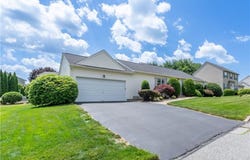62 Scituate Farms Drive, Cranston, RI 02921