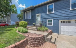 16100 E Elm Street, Independence, MO 64050