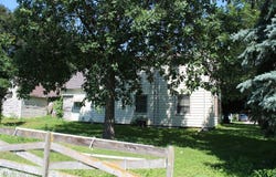 860 Division Street, Garner, IA 50438