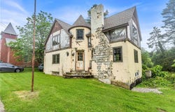 202 S State Street, Wellington, OH 44090