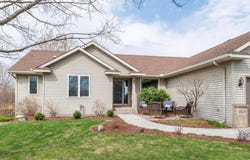 16850 Willowwood Circle SE, Prior Lake, MN 55372