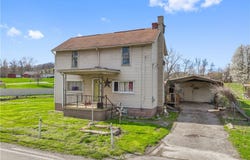 2814 W Crawford Ave, Connellsville, PA 15425