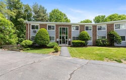 494 Putnam Pike, Smithfield, RI 02828
