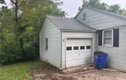 9708 E 67th Terrace, Raytown, MO 64133
