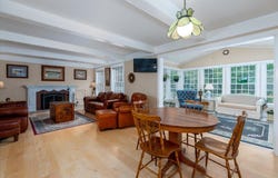 1311 W 2nd Street, Pella, IA 50219