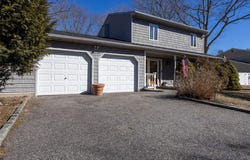11 Artist Lake Boulevard, Middle Island, NY 11953