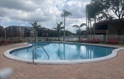 11537 NW 10th St, Pembroke Pines, FL 33026