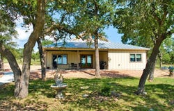 1411 Grape Creek Rd, Fredericksburg, TX 78624