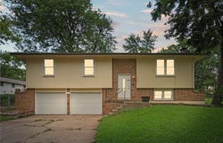 11790 Flint Street, Platte City, MO 64079