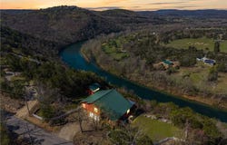 161 County Road 210, Eureka Springs, AR 72632