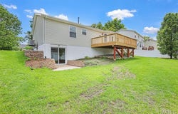 5744 Walnut Creek Boulevard, St Charles, MO 63304