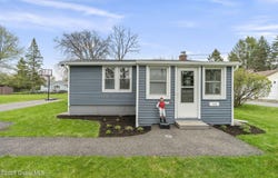 16 James Street, Poestenkill, NY 12140