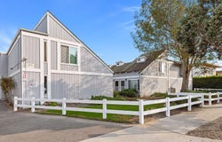220 Elm Avenue, CARPINTERIA, CA 93013