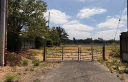 8660 Windsor Road, Windsor, CA 95492