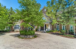560 Oak Knoll Road, Barrington Hills, IL 60010