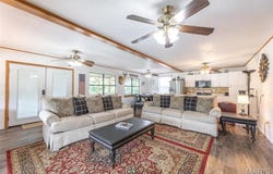 1247 Riverlawn Dr, Doniphan, MO 63935