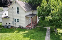 222 W State Street, Colfax, IA 50054