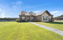 1902 Ave L, Abernathy, TX 79311