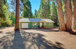 354 Red Blanket Road, Prospect, OR 97536