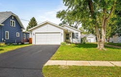 610 Sydney Avenue, LOVES PARK, IL 61111