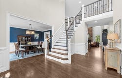 18 Robin Hill Way, Raritan Twp., NJ 08551-2060