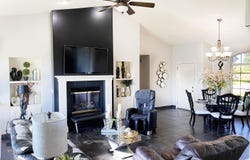 12301 E Zimmerly Ct, Wichita, KS 67207