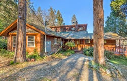 1956 E Fork Road, Williams, OR 97544