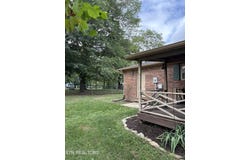 165 Oak Rd, Crossville, TN 38555