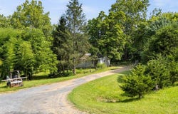 33 OLD GOOSE CREEK RD, STAUNTON, VA 24401