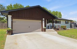 1300 Dyer Street, Springdale, AR 72762