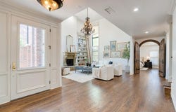 6206 Waterford Boulevard, Oklahoma City, OK 73118